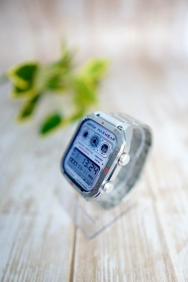 M6 PRO (2GB STORAGE) - Image 4