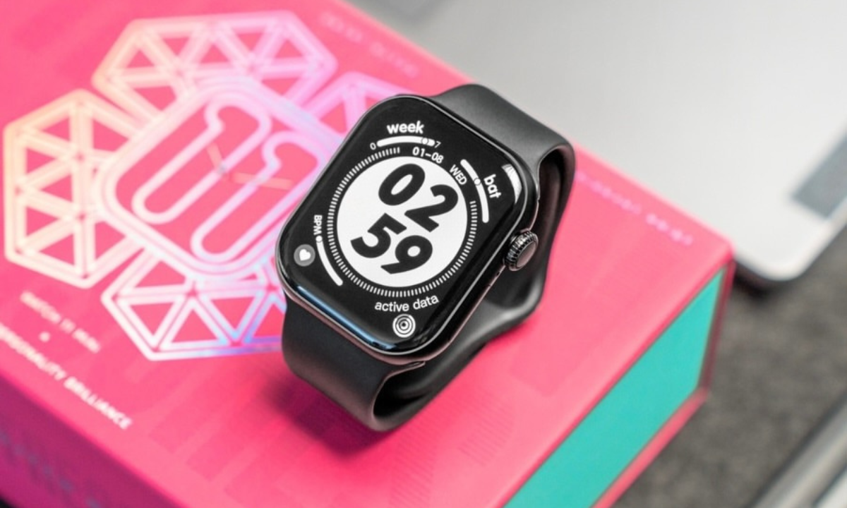 Watch 11 mini